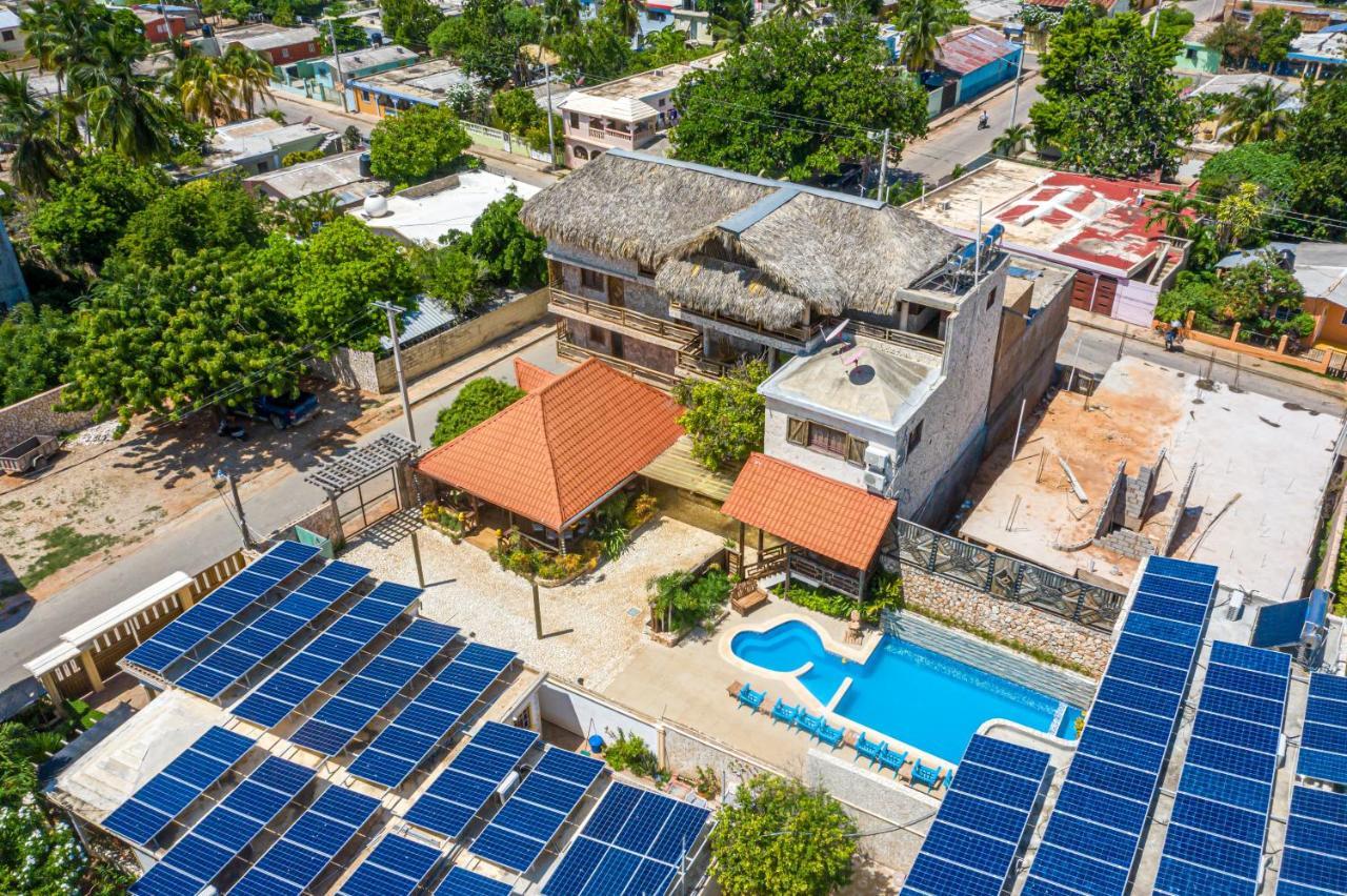 Vista De Aguilas Ecolodge Педерналес Экстерьер фото